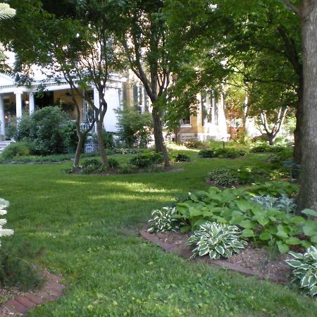 Beall Mansion An Elegant Bed & Breakfast Inn Alton Extérieur photo