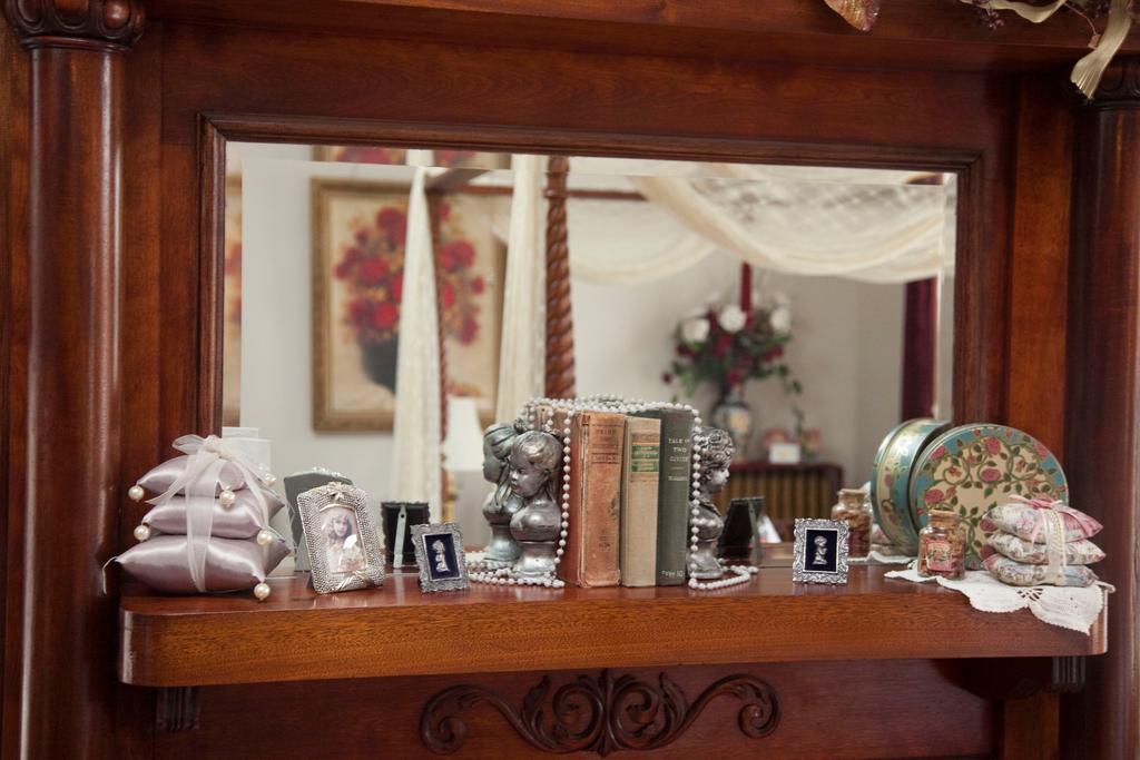 Beall Mansion An Elegant Bed & Breakfast Inn Alton Extérieur photo